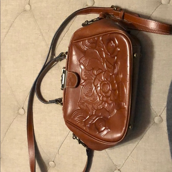 Patricia Nash Handbags - Patricia Nash leather bag.